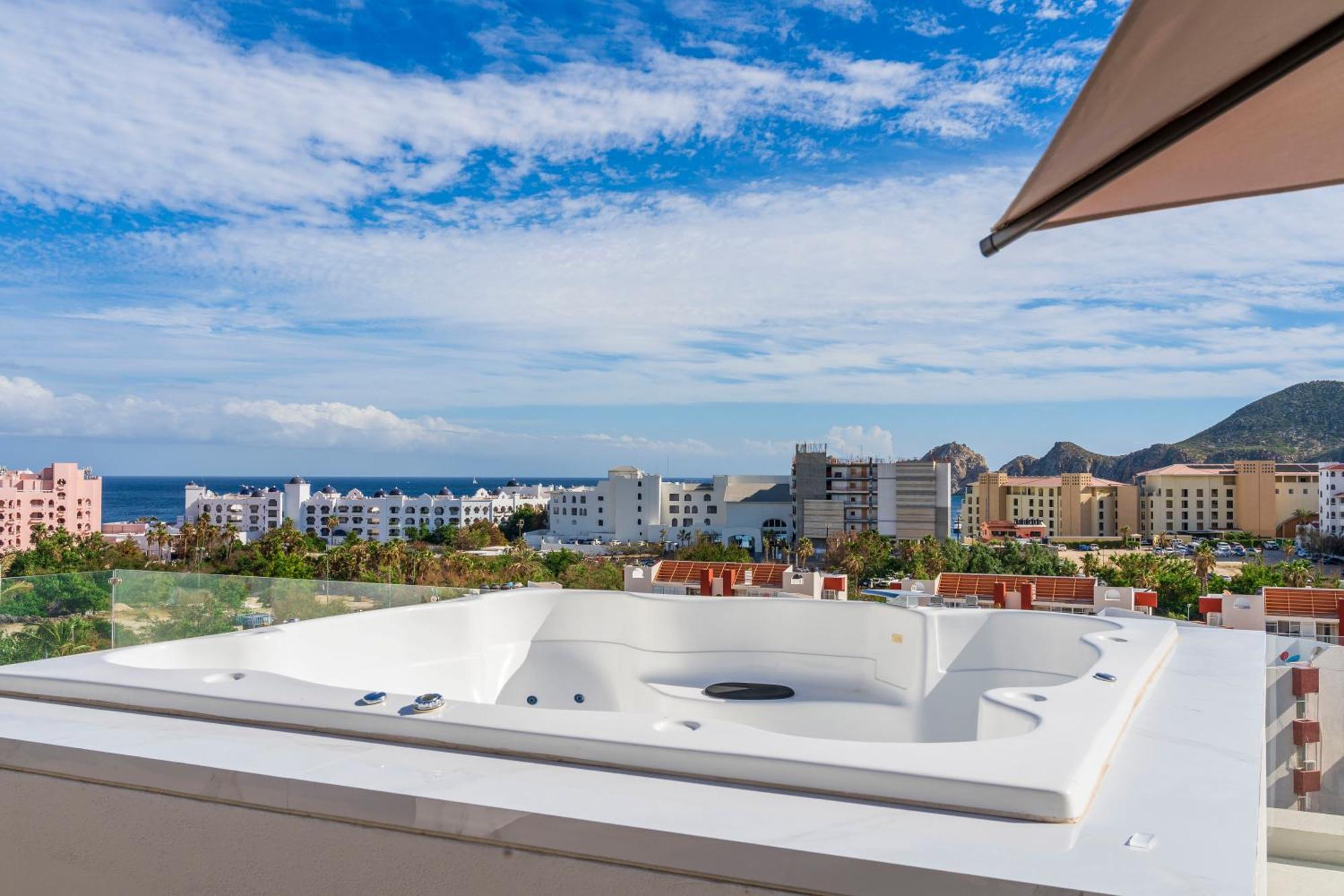 Luxury Apartment With Pool And Jacuzzi On Terrace In Medano Кабо-Сан-Лукас Экстерьер фото